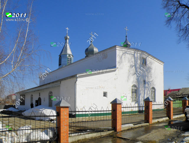 Никольская церковь в городе Меленки Владимирской области находится в приспособленном техническом здании
