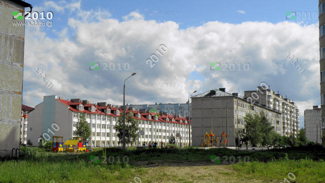 Жилые дома средней этажности улучшенной планировки в городе Радужный Владимирской области