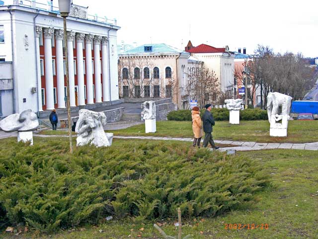 2002     - 1994   ,  