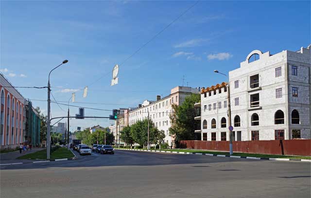 2016      ,  