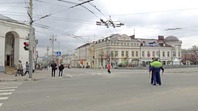 2013 перекрёсток улиц Гагарина и Большой Московской, город Владимир