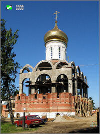 Спасо-Преображенская церковьр в Жуковском в процессе строительства