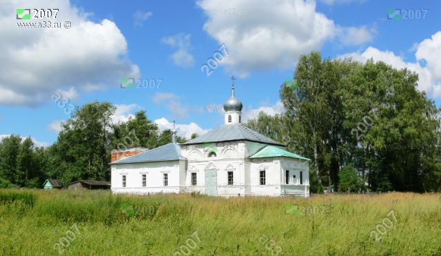 2007 Одноэтажная Введенская церковь села Ирково Александровского района Владимирской области