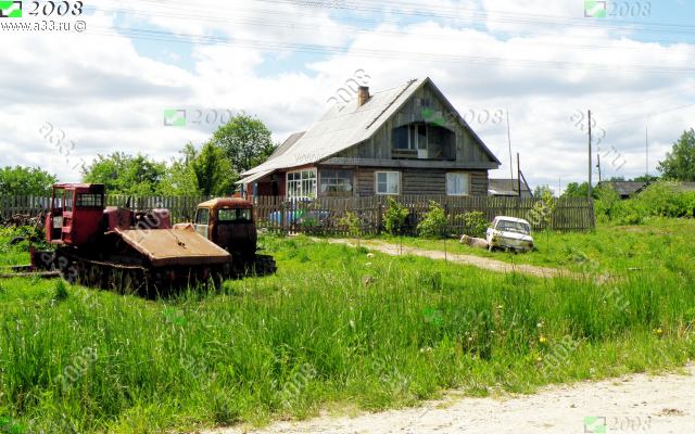 2008 Дом механизатора в деревне Ленинская слобода Александровского района Владимирской области