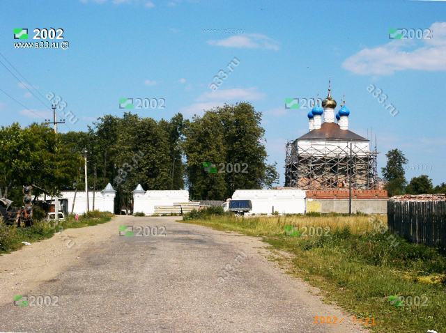 2002 Конец всех дорог - Лукианова пустынь на границе Александровского района Владимирской области с Ярославской областью