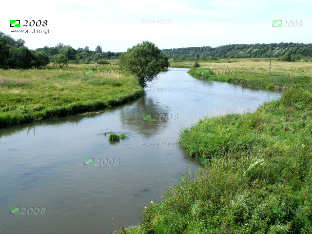Река Молокча в окрестностях села Махра. Александровский район