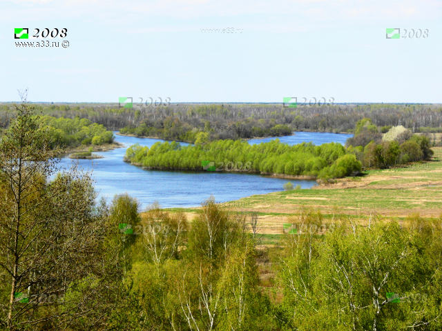 Вид на паводковые заводи на реке Клязьме в урочище, бывшем селе Быстрицы Гороховецкого района Владимирской области