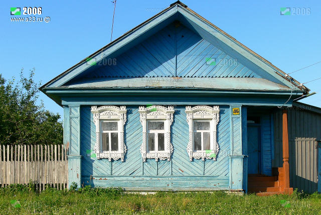 Дом 46 улица Лучинковская деревня Лучинки Гороховецкого района Владимирской области в 2006 году