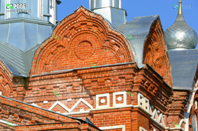 Угловой кокошник четверика Троицкой церкви в деревне Тимирязево Гороховецкого района Владимирской области