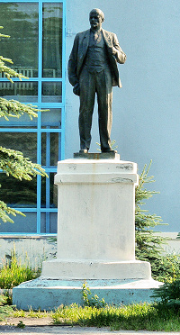 Ленин памятник в посёлке Гусевский Гусь-Хрустального района Владимирской области