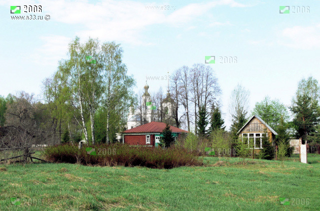 Дачи в Николополье Гусь-Хрустального района Владимирской области они же старые избы некогда жилые или самые примитивные садовые домики