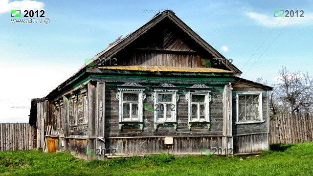 Типичный жилой дом в Першково Гусь-Хрустального района Владимирской области