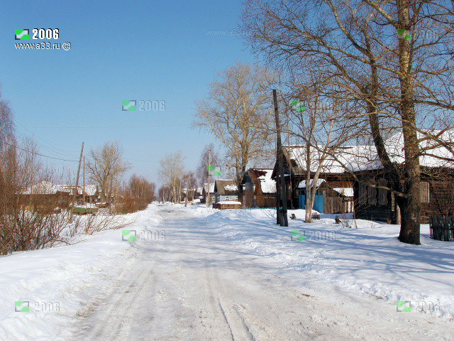 Вид главной улицы деревни Таланово Гусь-Хрустального района Владимирской области
