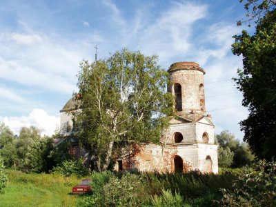 2005 Северный фасад Никольской церкви в Лаптево до ремонта Камешковский район Владимирская область