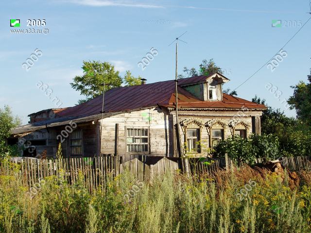 2005 Дом 65 село Лаптево Камешковского района Владимирской области