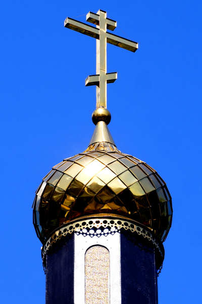 глава и крест Сергиевской церкви в СНТ Аэлита Киржачского района Владимирской области