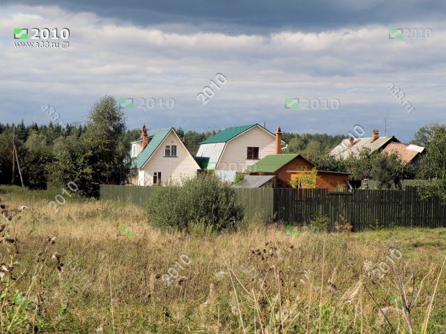 Окраины деревни Ефаново Киржачского района Владимирской области интенсивно прирастают дачами
