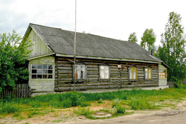 2006 Старый ФАП в деревне Ельцы Киржачского района Владимирской области