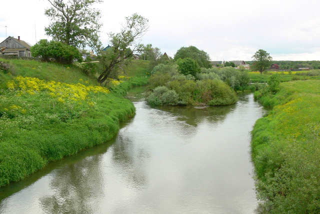 2006 Река Шерна у деревни Ельцы Киржачского района Владимирской области вверх по течению