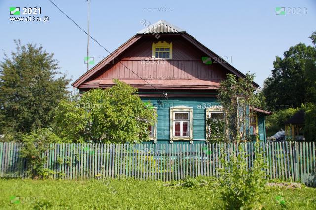 2021 Жилой дом на четыре окна со скошенным коньком в деревне Савельево Киржачского района Владимирской области