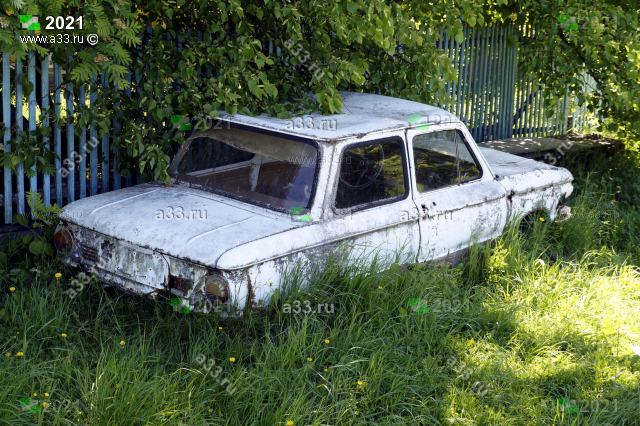 2021 Автомобиль Запорожец без ушей на последней стоянке в деревне Жердево Киржачского района Владимирской области