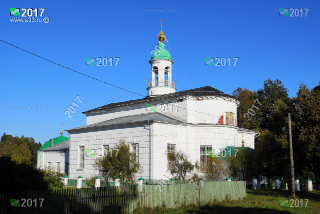Крестовоздвиженская церковь в Снегирёво, вид с юго-востока