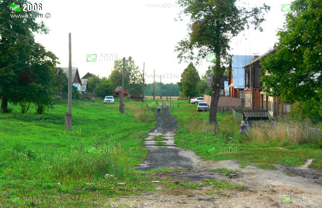 Главная улица села Зиновьево Кольчугинского района Владимирской области
