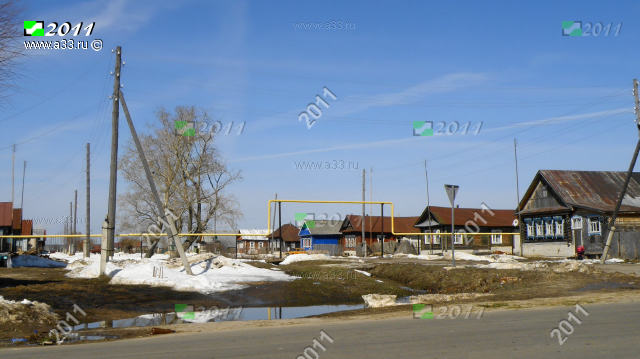 Улица Центральная в деревне Кононово Меленковского района Владимирской области в районе домов с нумерацией больше 150