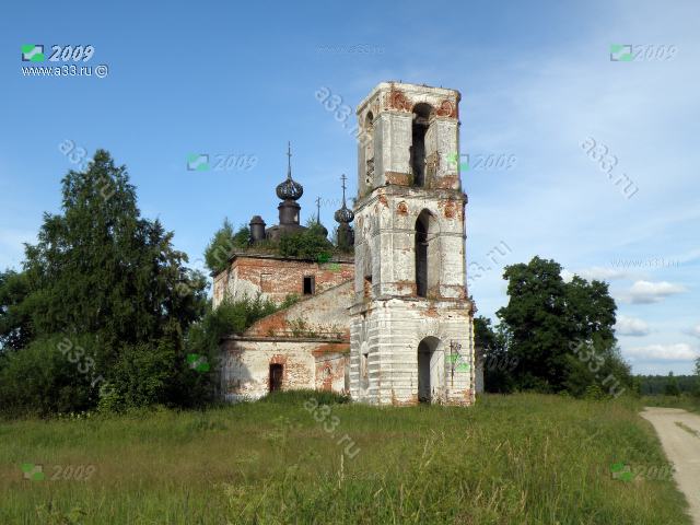 2009 Вид на Никольскую церковь с северо-запада; село Алексино Петушинского района Владимирской области