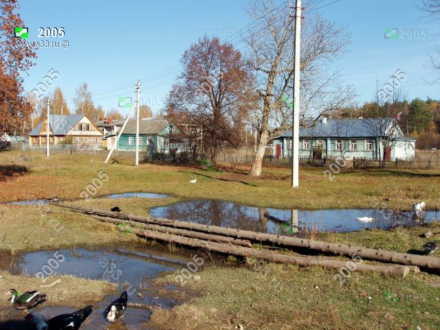 2005 Центр деревни Анкудиново весной. Петушинский район Владимирская область