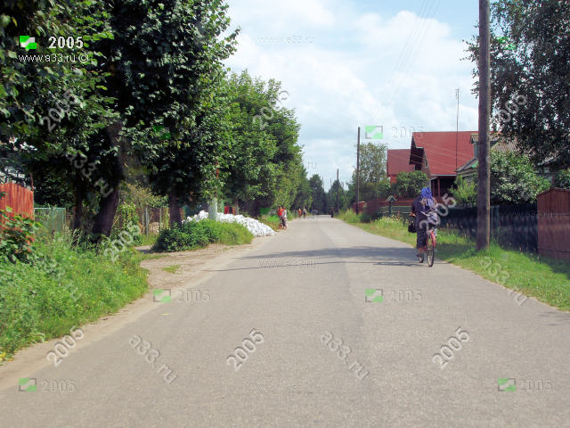 2005 Велосипедное движение в посёлке Городищи Петушинского района Владимирской области