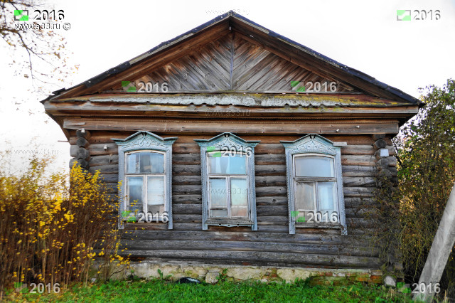 Дома нечетной стороны смотрят фасадами на северную сторону и всегда в тени Ильинское Селивановский район Владимирская область