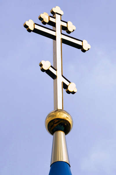 крест Успенской церкви в деревне Юромка Селивановского района Владимирской области