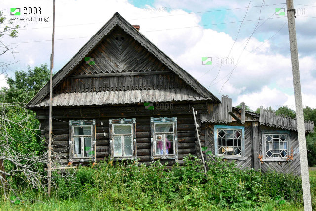 Кто приехал к дому 28 в деревне Некрасово Селивановского района Владимирской области