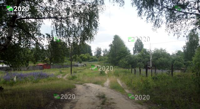 2020 Въезд в деревню Мещера Собинского района Владимирской области в районе дома 1 летом
