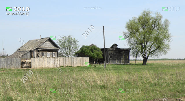 Деревня Бахтино Судогодского района Владимирской области в районе домов 6 - 8