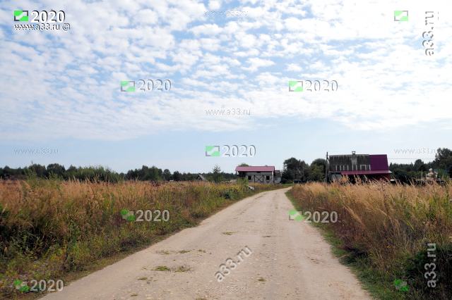 Дорога в деревню Нижняя Занинка Судогодского района Владимирской области с севера