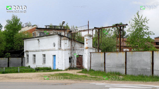 Льнопрядильно-ткацкая фабрика в деревне Эдон Вязниковского района Владимирской области не работает