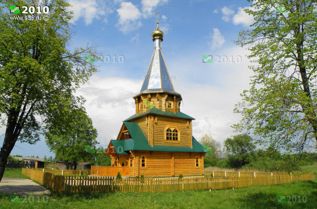 Новая деревянная часовня Николая Чудотворца в деревне Эдон Вязниковского района Владимирской области