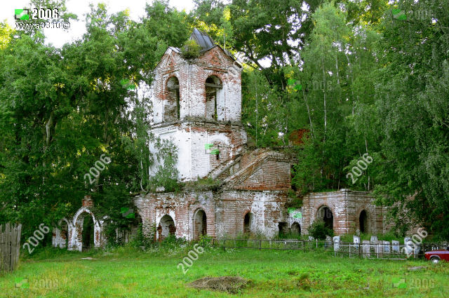 Церковь Иоанна Богослова в деревне Меркутино Вязниковского района Владимирской области 1808 года постройки
