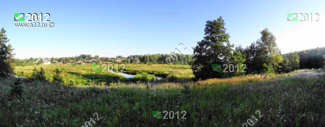 Панорама деревни Осинки Вязниковского района Владимирской области и окружающей природы со стороны реки Тары