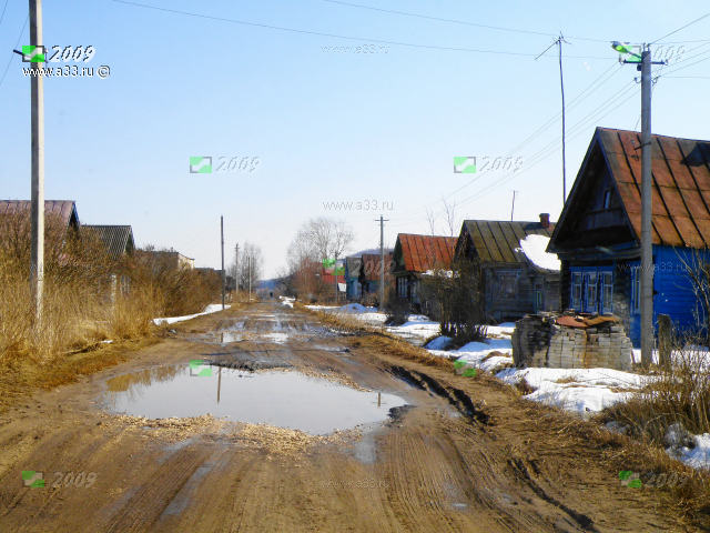 Главная улица деревни Перово Вязниковский район Владимирская область