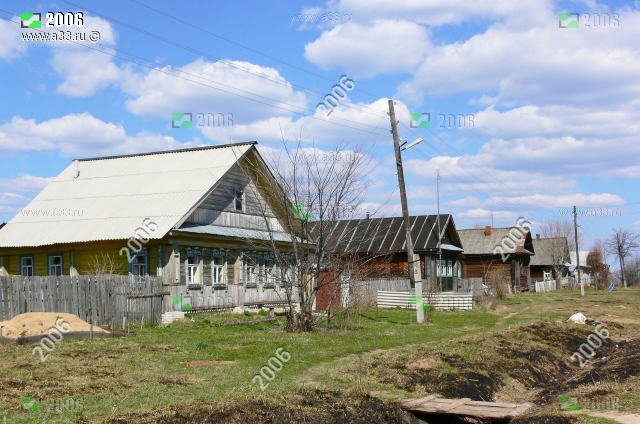 Главная улица деревни Руделево Вязниковского района Владимирской области