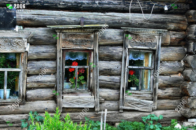 Окна жилого дома 31 в деревне Рытово Вязниковского района Владимирской области