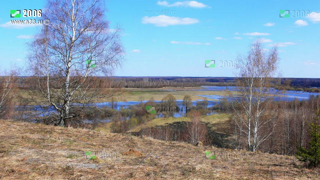 Природа и окрестности деревни Войново Вязниковского района Владимирской области весной