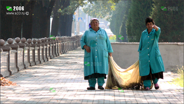 Уборщицы ташкентских улиц